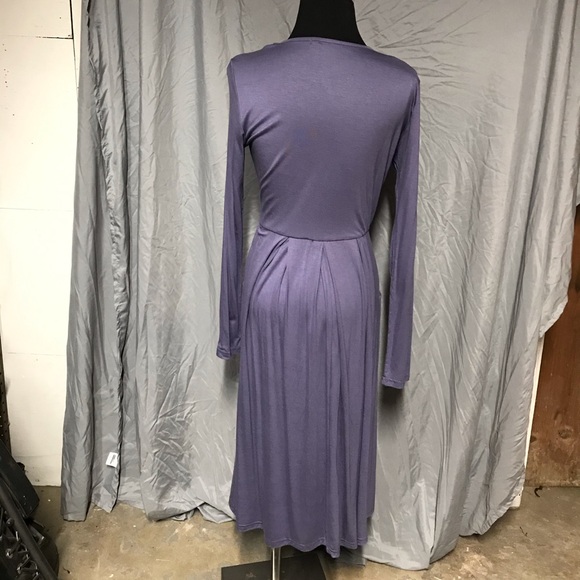 🌟✨SALE!✨🌟 Long Sleeved Dres with 🎉Pockets!🎉 - Picture 4 of 6